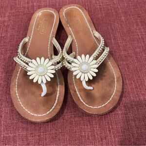 Coach Sylva Cream Ivory & Gold Beaded Floral Accent Sandals Size 7B F2080/A09